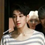 [세븐틴] <b>이</b>사진 원우 무슨 날인지 <b>알</b>수있을까ㅠ?