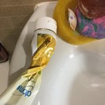 후기)치약을 있는<b>대로</b> 비틀어쓰는 와이프