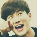 [EXO] 우리 집 쇼파 20만원에서 130만원 <b>짜리</b>로 바꿈 ㅎㅎ