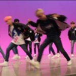 [세븐틴] 애들 <b>다리</b> 실화냐...