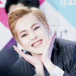 [시우민] 시우민 <b>웃음</b>은 사람을 행복하게 하는거 같아