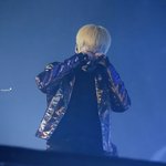 [EXO] 민석이 머리색하려면 <b>두피</b>가 불타는 고통을 참아야하겠디