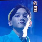 [CHEN] 오랜만에 너에 세상으로 <b>노래</b> 듣는데