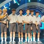 [시우민] <b>후배</b>그룹과 같이 있어도 위화감 없는 시우민