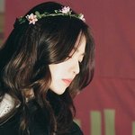 렌즈 얼마짜리 껴?