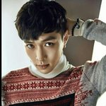 [EXO] <b>레이</b> 퇍 닮은 짤
