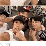 [모두드루와] <b>찬열</b> 팔이 어떻게 3개임