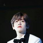 [백현] 흰색수트 <b>MC</b>백현