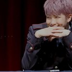 [방탄소년단] 준이 이 사진 넘나 <b>스윗</b>해ㅠㅠ