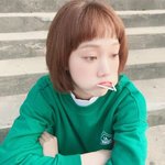 단발에서 긴머리로 변신한 이성경!!