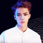 공항패션계의 <b>신흥</b> 강자!! 엑소 세훈