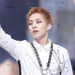 <b>초면</b>에 심장 구타하는 男아이돌