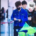[CHEN] <b>공항</b> 전신<b>샷</b>