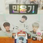 [이삐] 홀로 윤기오빠 생일 <b>경축</b>했어
