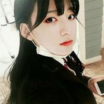 입 틀어막고 보게되는 여장 男돌