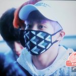 [EXO] 민석이 머리 <b>연보라</b>였는데