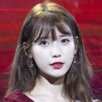 [아이유] 근데 24일에 <b>선</b>공개곡이면