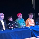 [BAP] 와 팬싸 <b>의자</b> 깔아줌
