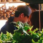 [EXO] 도경수 조카 귀엽네 <b>졸라</b> 똥글똥글 신발