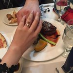 <b>오빠</b>님이 반지 선물해줬어<b>영</b>