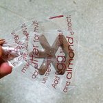 [EXO] 오늘 친구가 초콜릿 줬는디 아까워서 먹지도못하겠음
