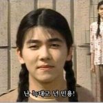 [EXO] 잘라고 누웠는데 똥<b>마려</b><b>움</b>