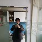 솔직히 <b>내</b>가 직업이 있고 <b>돈</b>을벌고