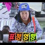[댓글부탁해] 자꾸 혼자 날 졸졸 쫓아다니는 여자애 어떡해야할까...
