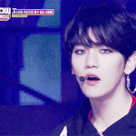 [EXO] 오랜만에 엠차보는데 조카 특이해졌네 ㅋㅋㅌ