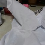 사진내림) 나 교복에 겨땀 착색됨