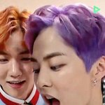 [EXO] <b>이</b> 사진에서의 놀랜 <b>점</b>