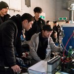 [도경수] [7호실] 새 스틸컷, 모니터링하는 태정이