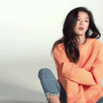 전지현 얼굴밖에 안보여요