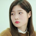 [댓글부탁해] <b>정채</b>연 약간 사각턱이야??