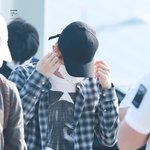 [백현] 오늘 백현이 <b>셔츠</b>