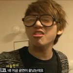 아이돌 웃긴짤 배틀하자!
