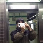 어느ㅡ순간부터 내가 들고다니는 휴대폰을 <b>주시</b>하게되었ㅇㅁ.