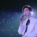 [EXO] 이거 콘서트 <b>DVD</b> 영상임?