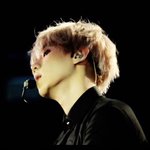 [EXO] 백현 턱뼈 개<b>이상</b>해