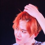 [백현] 백현이 <b>이마</b>