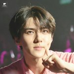 [EXO] 시방 나 살 좀 빼면 좀 예쁠 것 같음