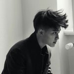 [EXO] 경수 머리긴거 <b>어색</b>해하지마
