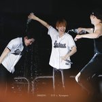 [EXO] 아 이 사진 개웃겨ㅋㅋㅋㅋㅋㅋㅋㅋㅋㅋㅋ