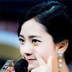 <b>봄날</b> 꽃 같은 女돌