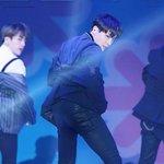 [방탄소년단] ..?<b>호석</b>이 종아리 실화냐
