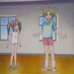 신인가수<b>라라</b> 노출 너무 심하지 않냐