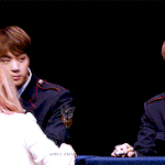 [방탄소년단] <b>막내</b>랑 맏내랑 또 이거 했어ㅋㅋ