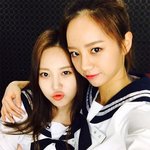 혜리&amp;<b>유라</b> 교복입어따