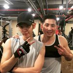 [EXO] <b>그</b>...그라데이션<b>몸매</b>...?
