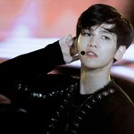 [EXO] 이때 열릔으막회였나 <b>렌즈</b> 아는 년?